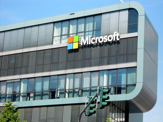 Microsoft inaugura